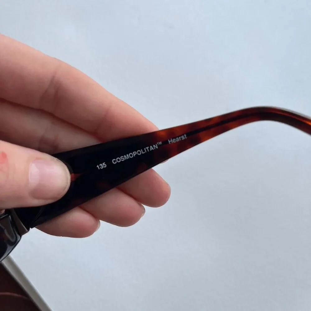 VTG Cosmopolitan Y2K Slim Rectangle Sunglasses Tortoise Gradient Lens